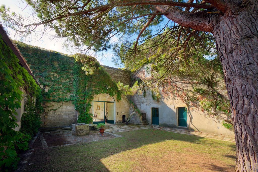 Tenuta Sant'Andrea Giuggianello Exterior photo